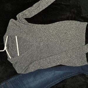 Express Long Sleeve Vneck Top